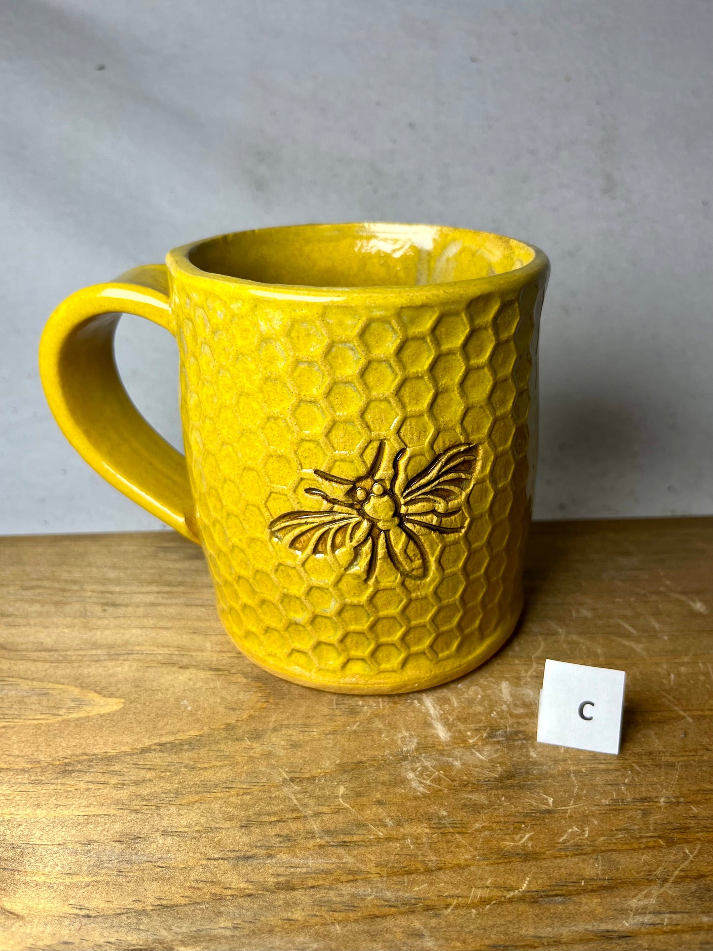 16 ounce bee honeycomb mug