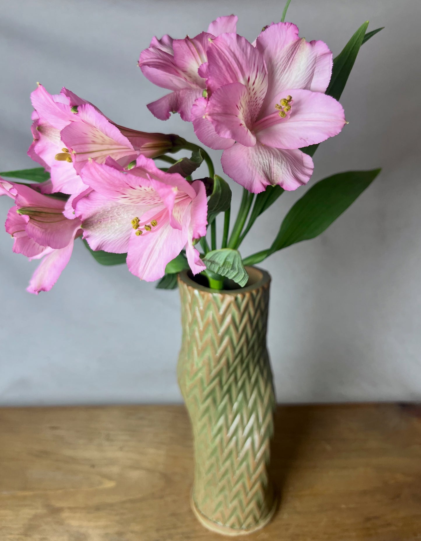 Flower vase |  bud vase  | handmade flower vase