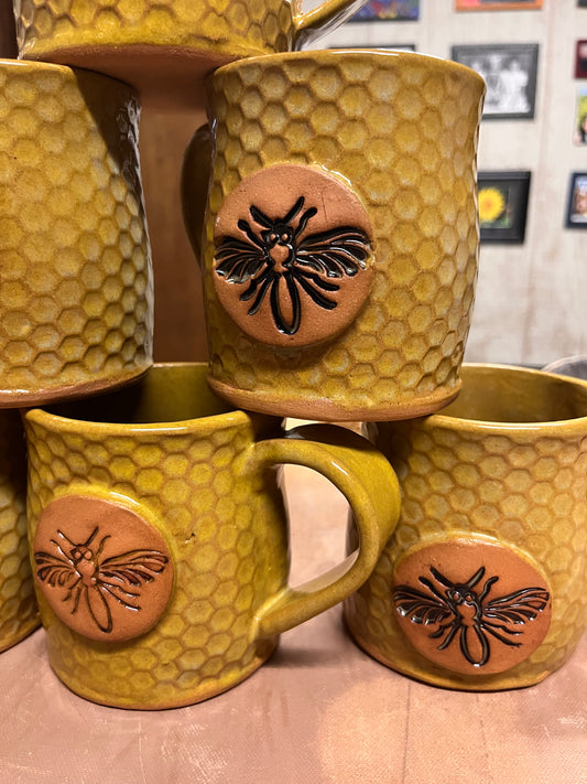 Set of 6 queen bee mugs for Vicki ￼