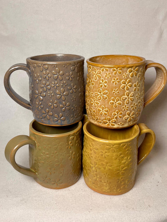 16 Ounce Daisy Flower Ceramic Mug