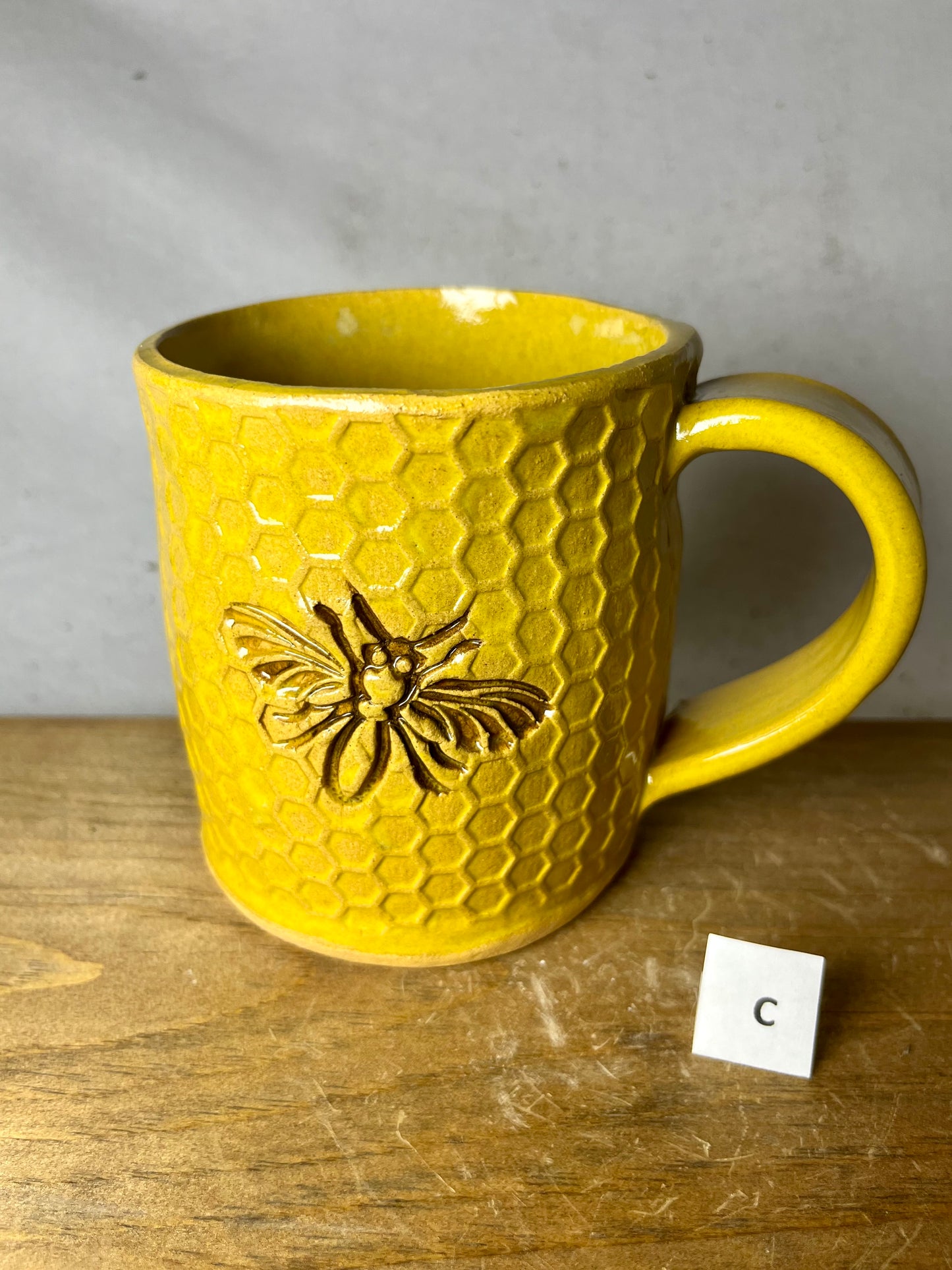 16 ounce bee honeycomb mug