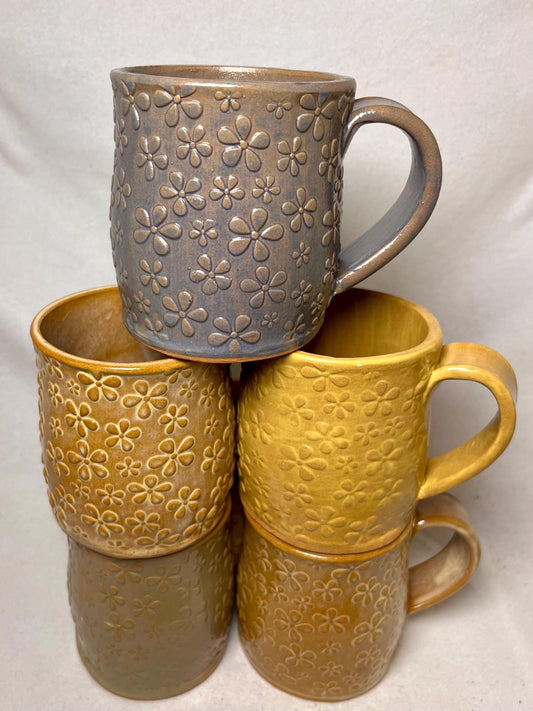 16 Ounce Daisy Flower Ceramic Mug