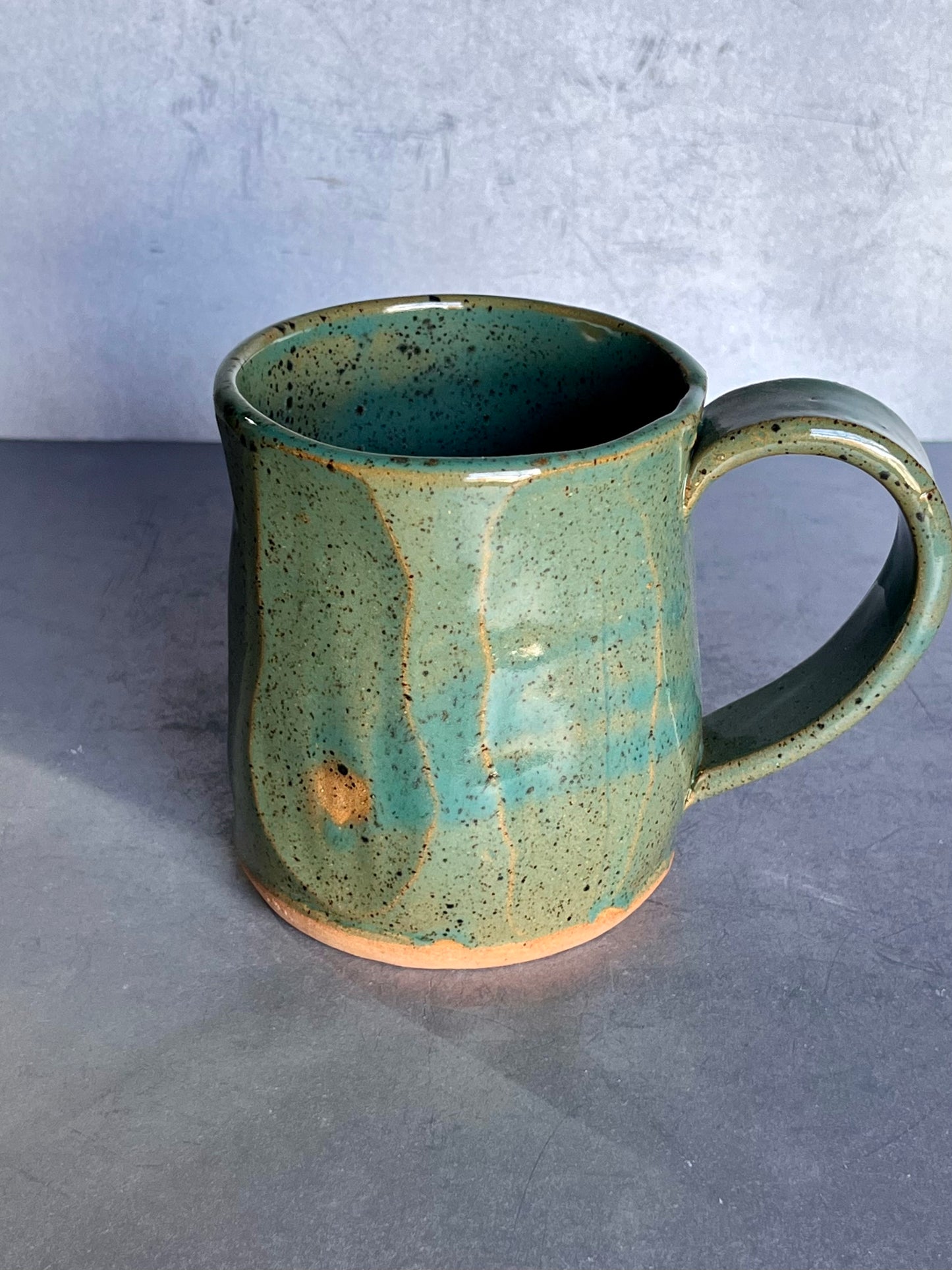 Mug - 16 ounce green carved mug