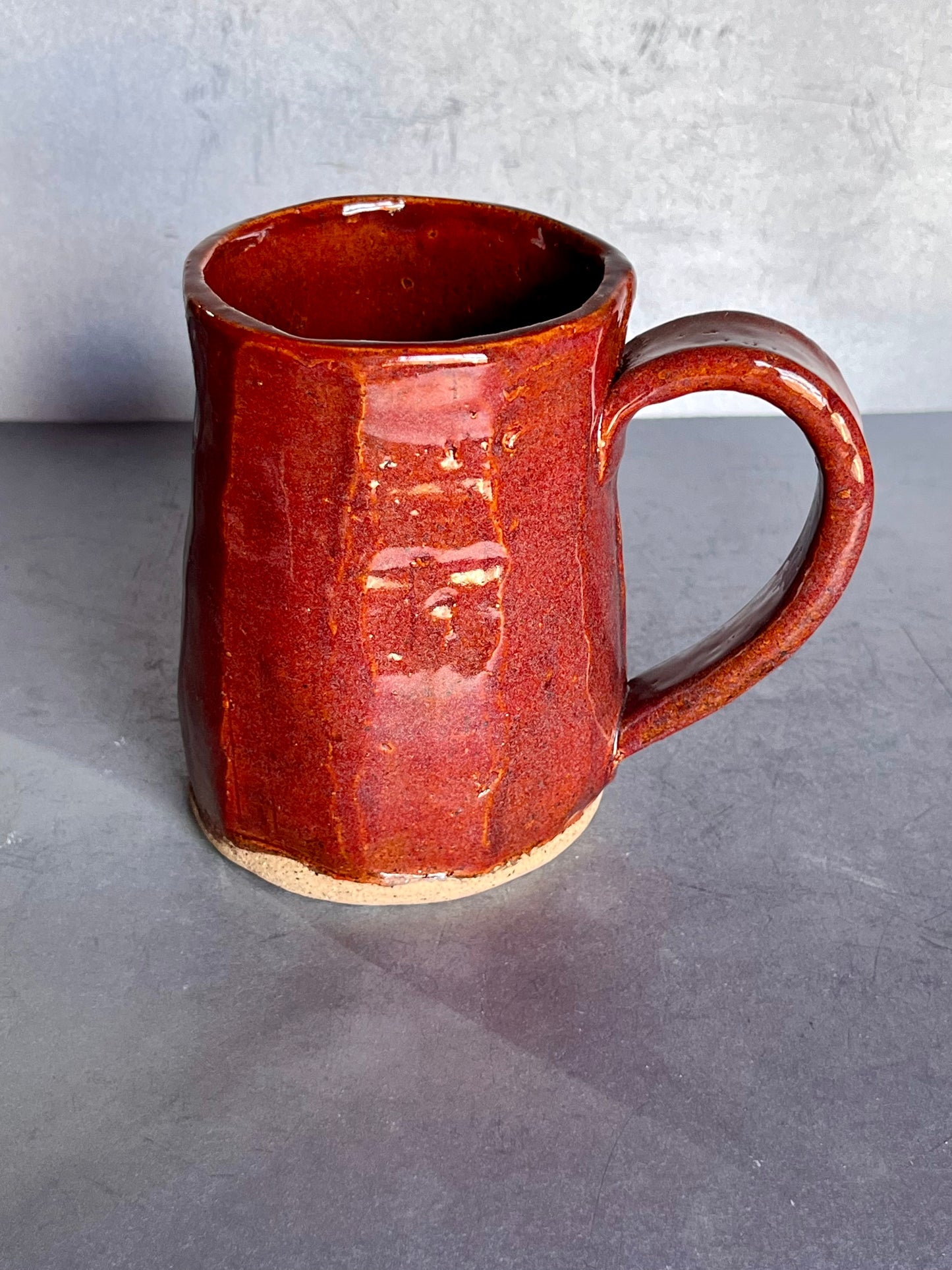 Mug - 16 ounce red carved mug