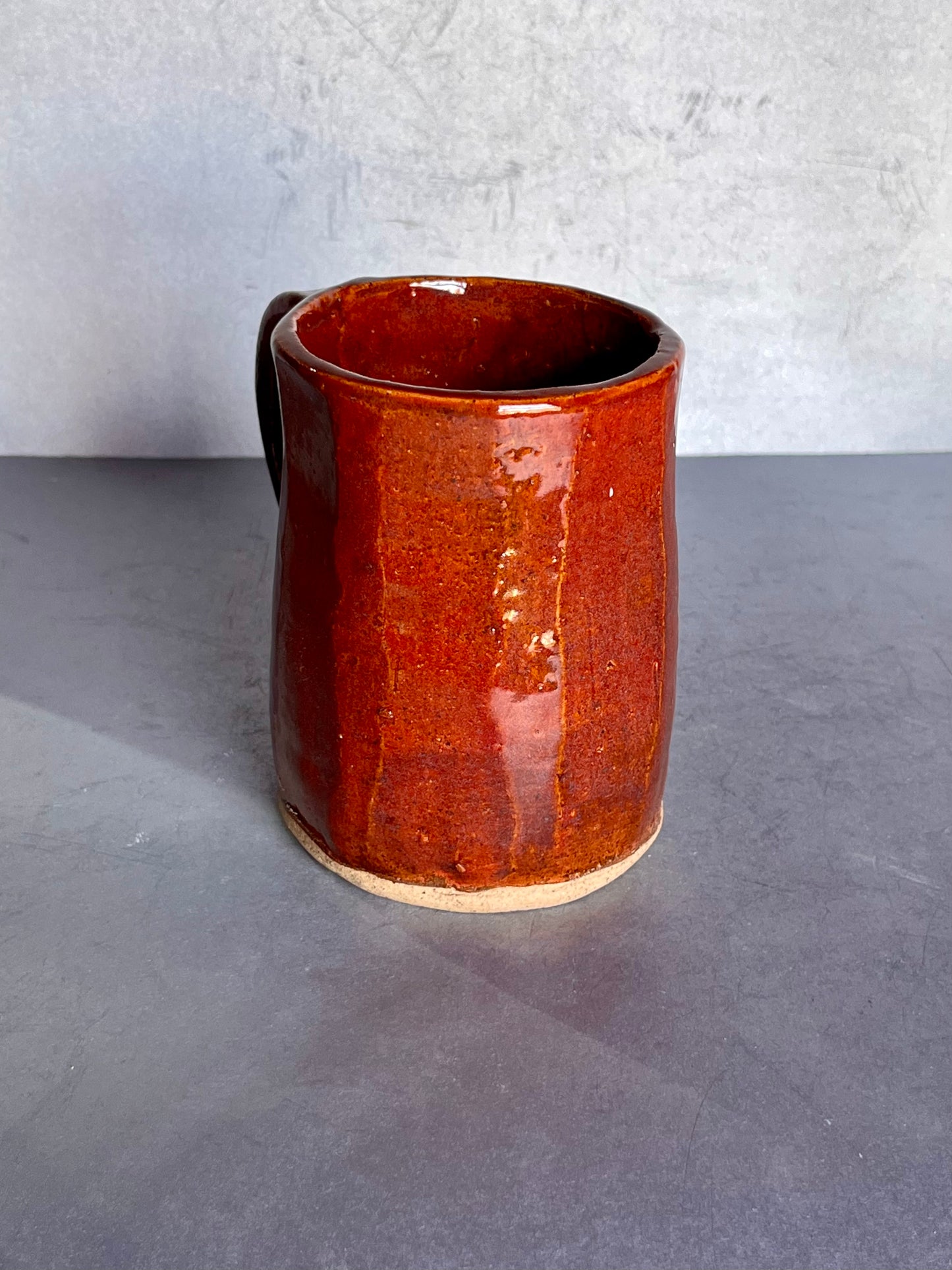 Mug - 16 ounce red carved mug