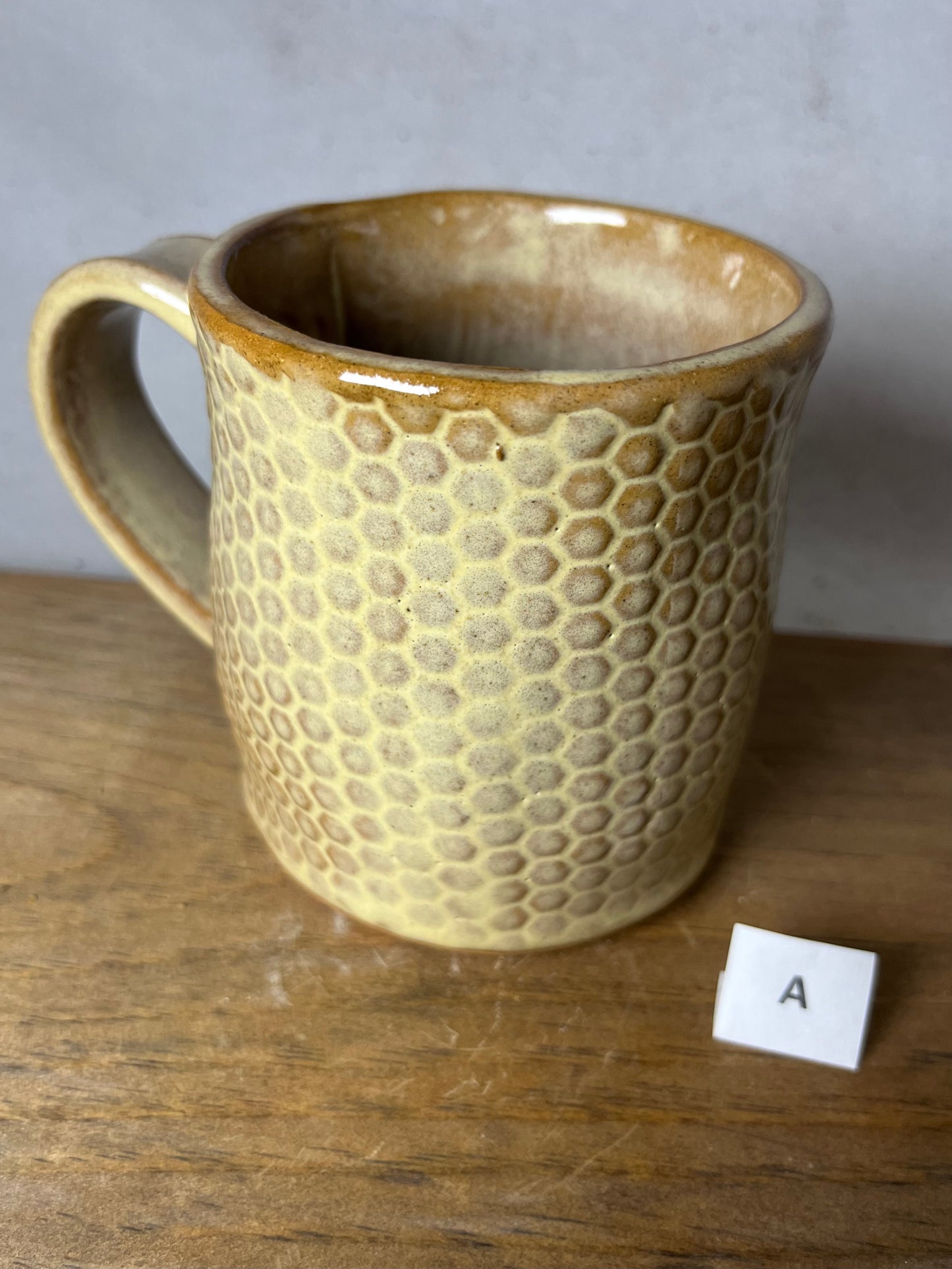 16 ounce bee honeycomb mug