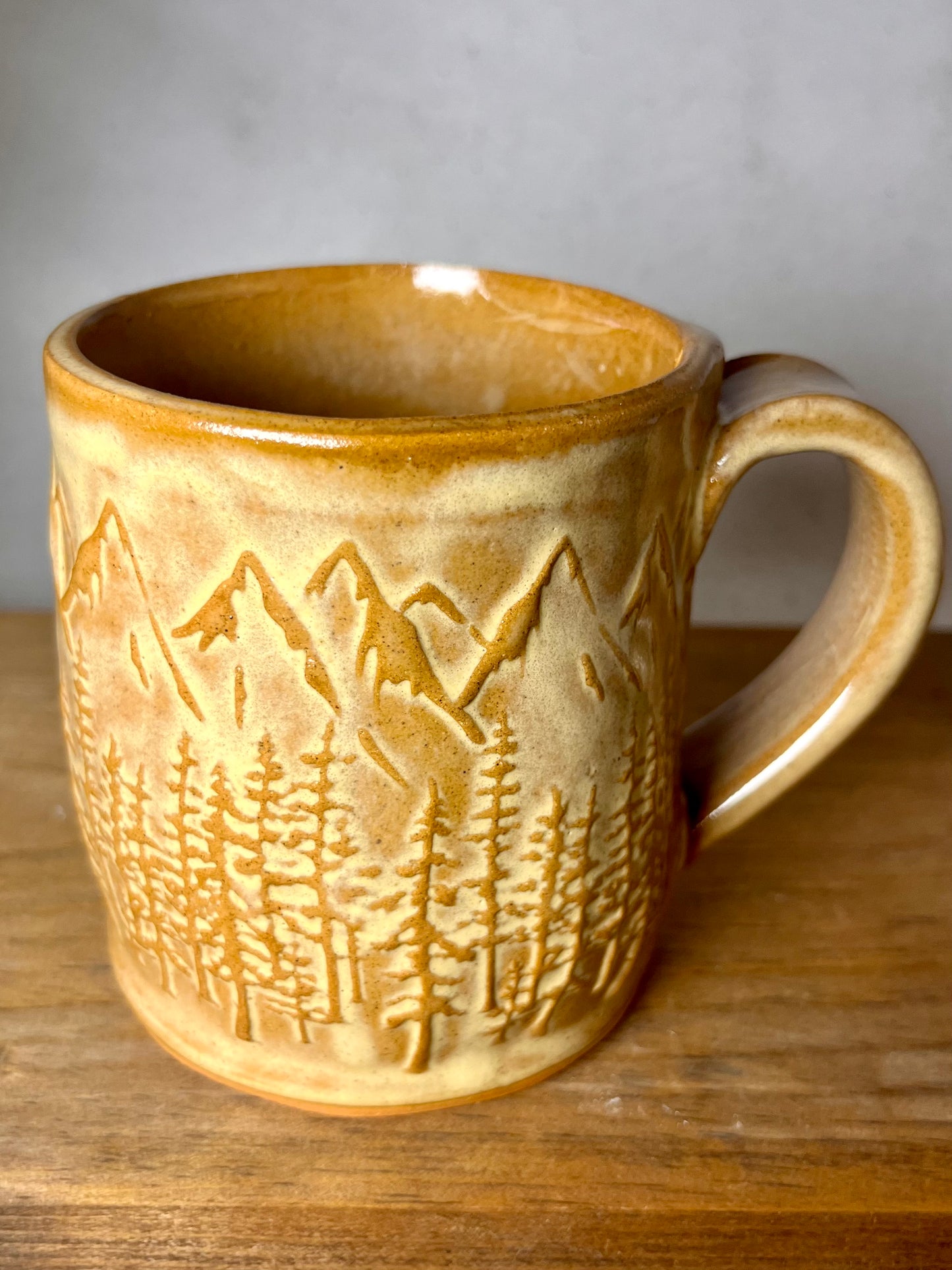 16 ounce Ceramic Mountain Mug