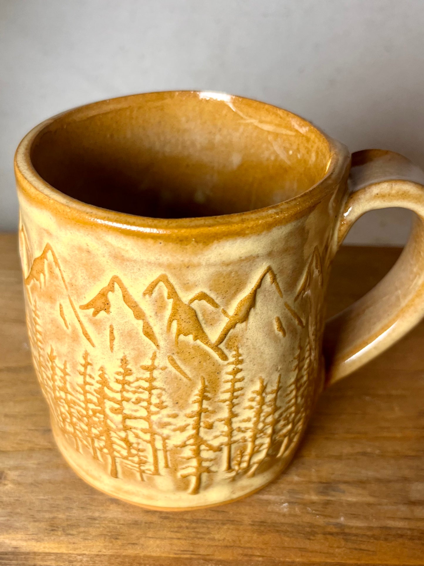 16 ounce Ceramic Mountain Mug