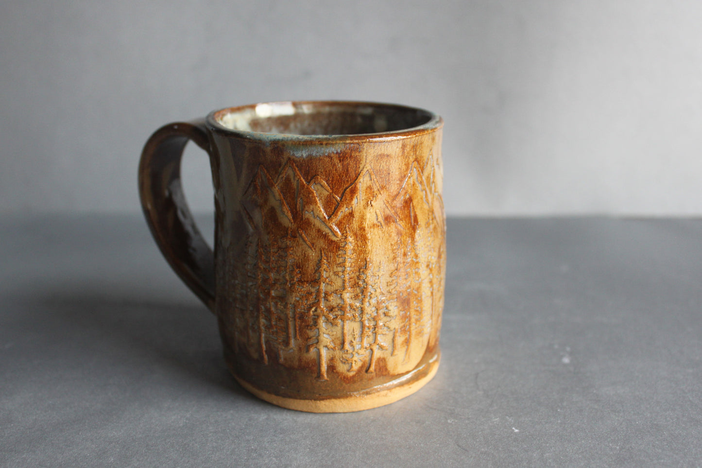 Mug - 16 ounce mountain blue interior mug