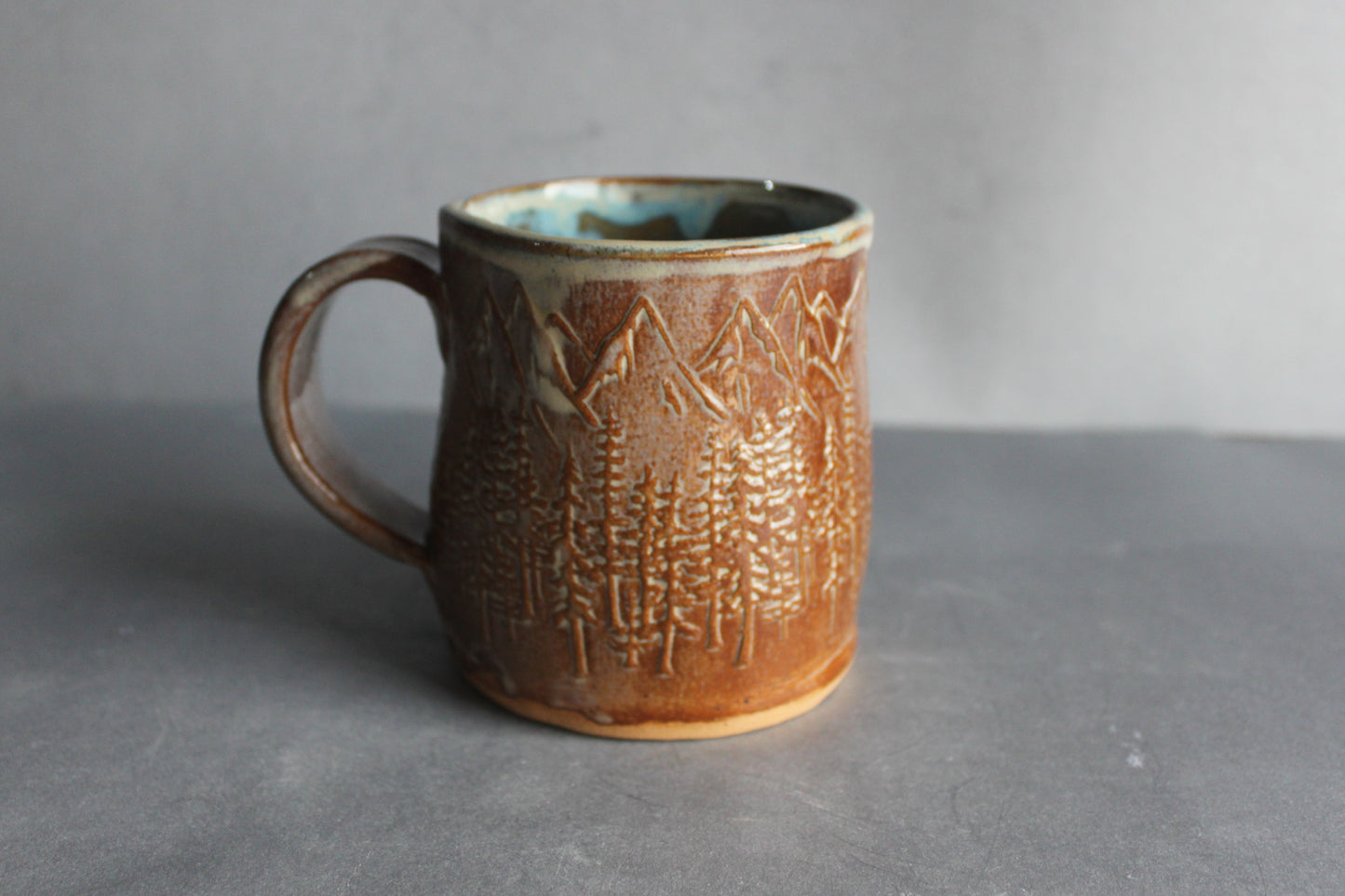 Mug - 16 ounce mountain blue interior mug